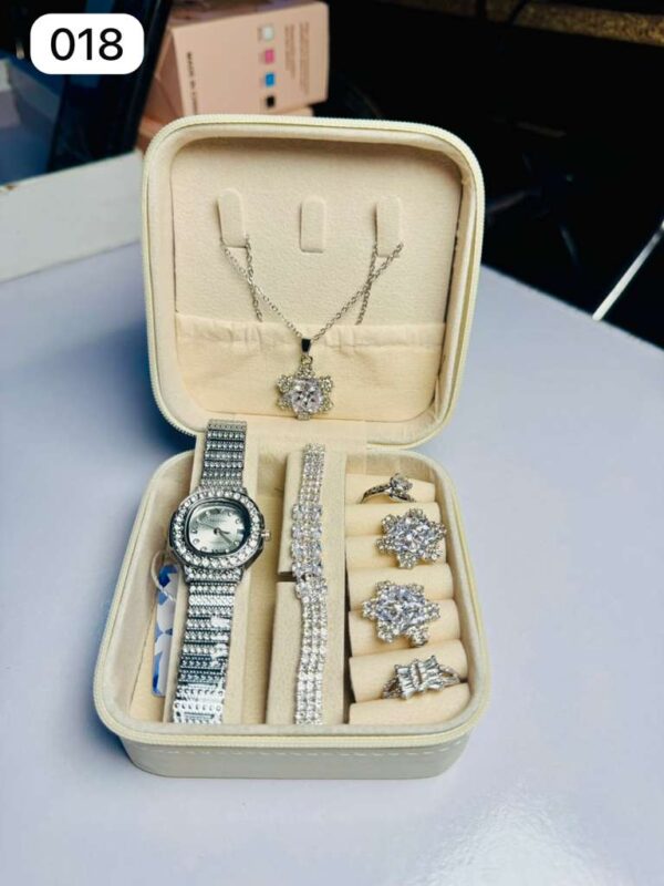 Watch Box With Jewelry - Image 17