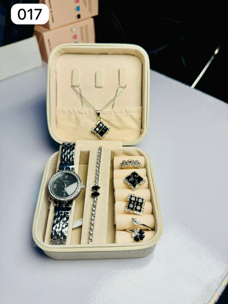 Watch Box With Jewelry - Image 8