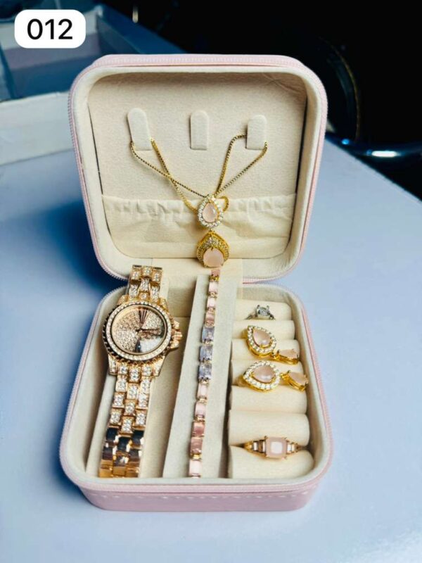 Watch Box With Jewelry - Image 12
